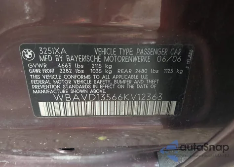 2006 BMW 325 Xi z USA, uszkodzony, nr VIN WBAVD13566KV12363